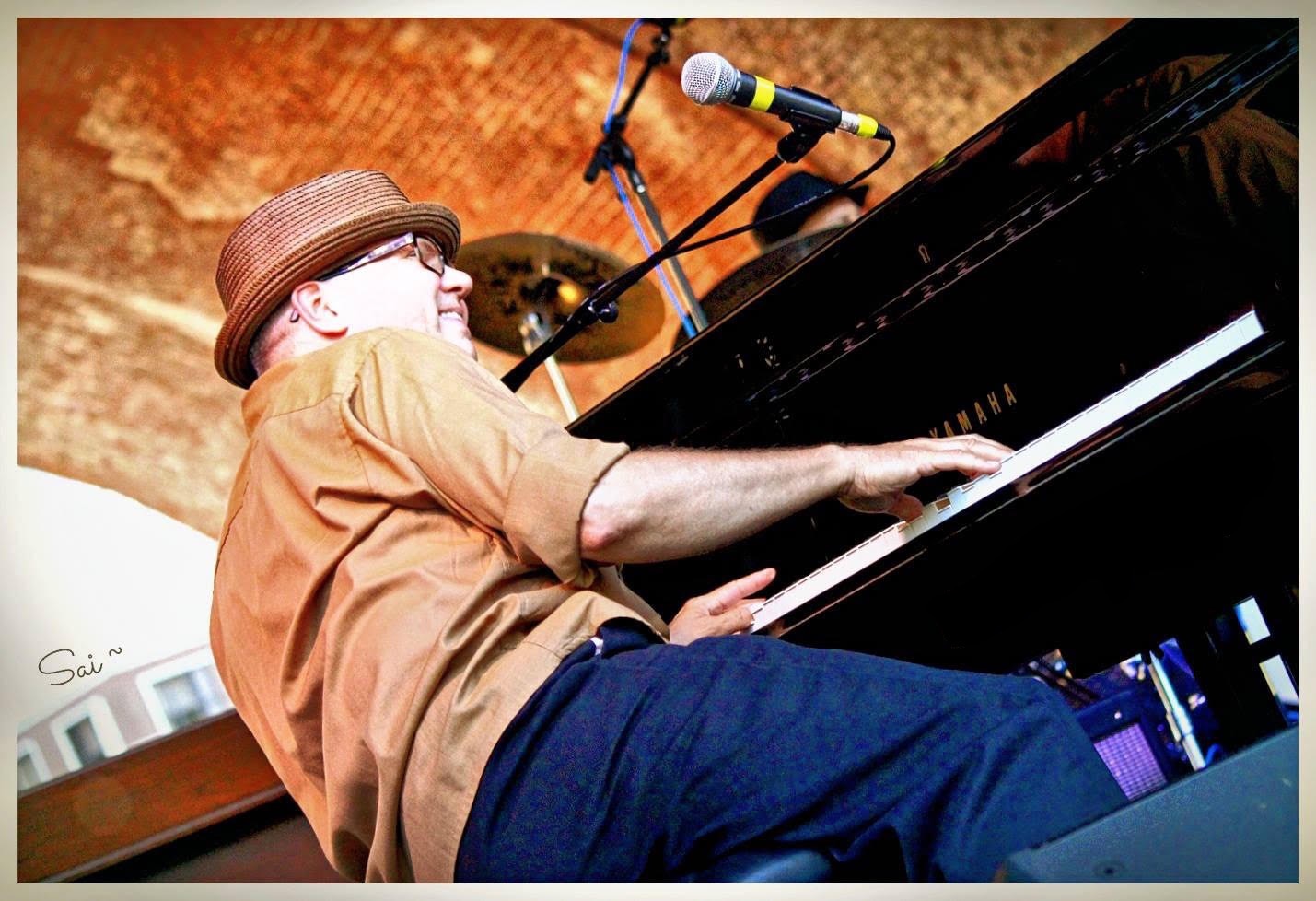 Ricky Nye playing piano